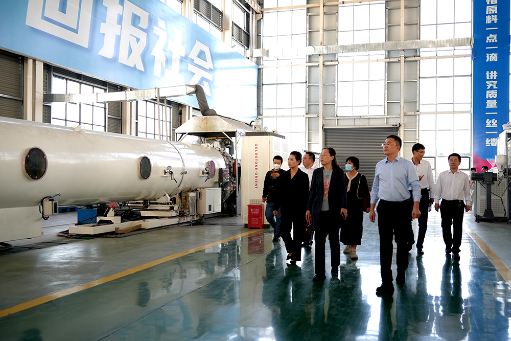 市政協(xié)常委、民革阜陽市委專職副主委鮑梅等一行蒞臨豪家集團(tuán)